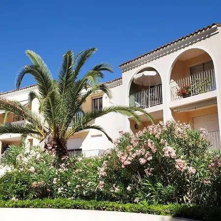 Gassin St Tropez St4 Cabine Caesar * Сен-Тропе